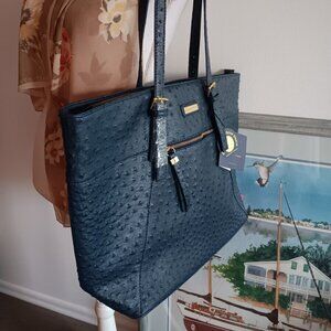 Adrienne Vittadini NWT Navy Ostrich Travel Large Tote